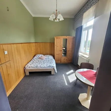 게스트하우스 Schuetzenhaus 3*