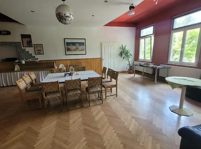 Schuetzenhaus 招待所